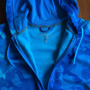 Large Nike Therma Fit Hoodie